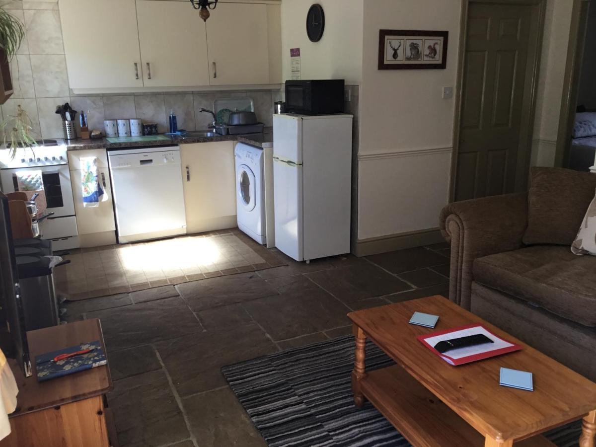 The Burnside Bed & Breakfast Edmondbyers Bagian luar foto